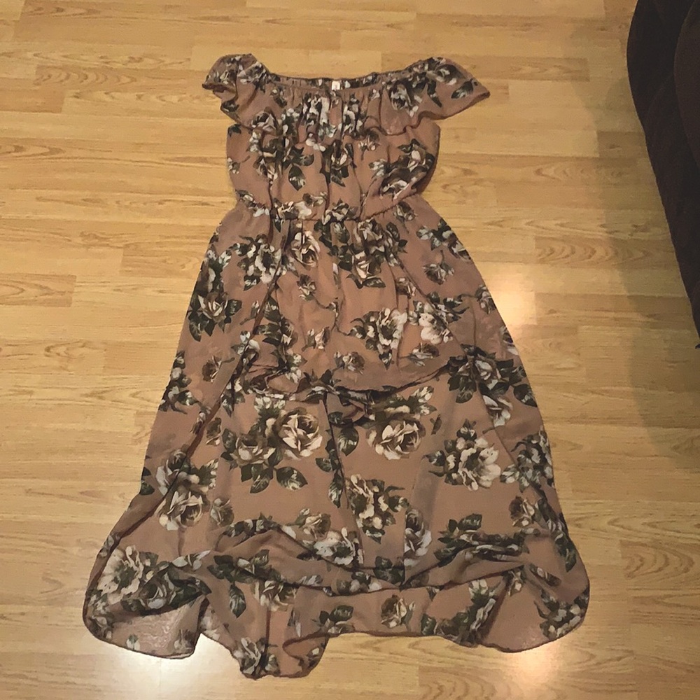 Romper with train. Adult Large. Brand: Peppermint